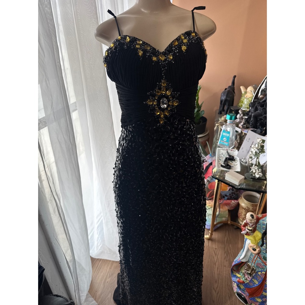 Dave & Johnny Black Sequin Embellished Evening Gown Dress 5/6 Formal Prom Drape